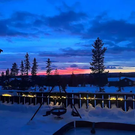 Nyaraló With Mountain View In Solberglia *