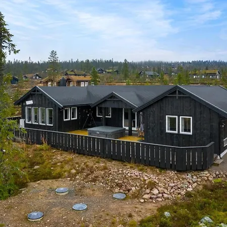 Nyaraló With Mountain View In Solberglia Østby