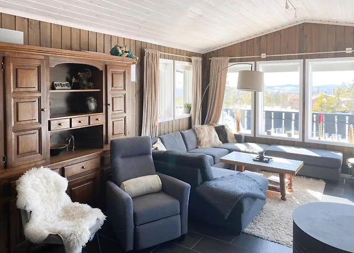 度假居 Med Fjellutsikt I Solberglia *